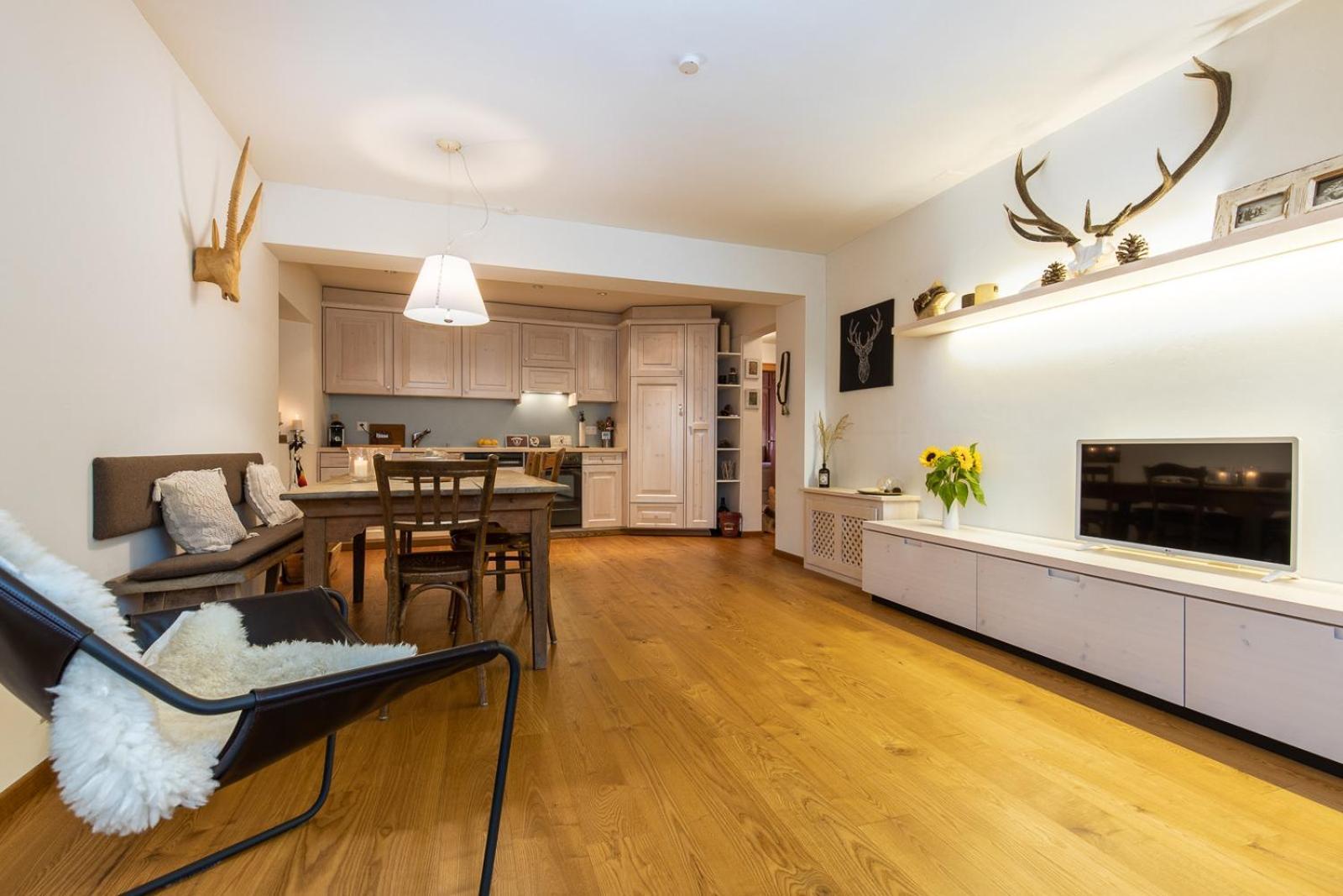 Chasa Vi Apartment Scuol